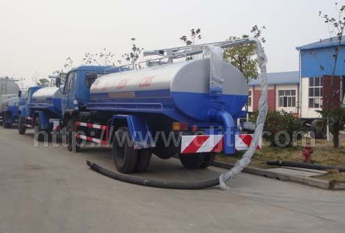 東風(fēng)145吸糞車(chē)