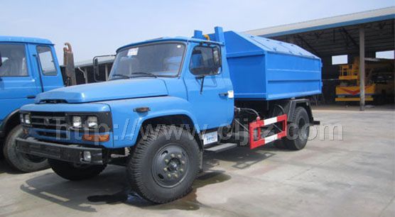 東風(fēng)140車(chē)廂可卸式垃圾車(chē)